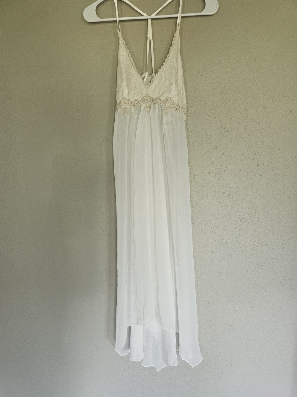NWT Linea Donatella White Ivory Lace Babydoll Nightgown Maxi Handkerchief Hem M